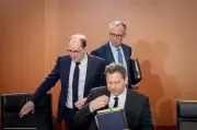 Schwarz-Rot nach einem Jahr: Zerstritten und ohne Bestandsgarantie