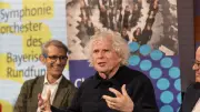Simon Rattle: Saison vorgestellt, Konzertsaal noch Zukunftsmusik
