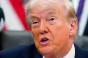 Trump setzt Hormus-Einsatz aus: Hoffnung auf Iran-Abkommen