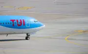 Unfall bei Flugzeugtaufe in Griechenland: Drei Journalisten verletzt