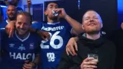 Weltstar feiert bei Aufstiegsparty von Ipswich Town in der Kabine