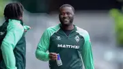Werder-Stürmer Boniface: Dosenspaß trotz schwieriger Saison