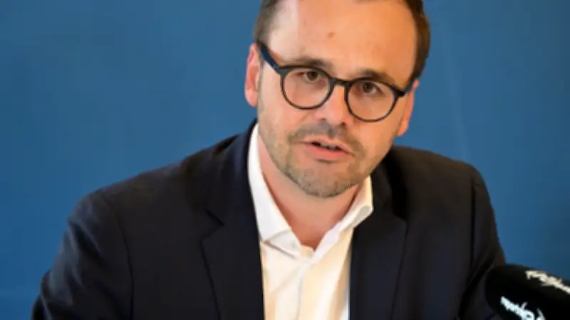 194 Kinder in Brandenburg vermisst: Minister warnt vor Gefahr