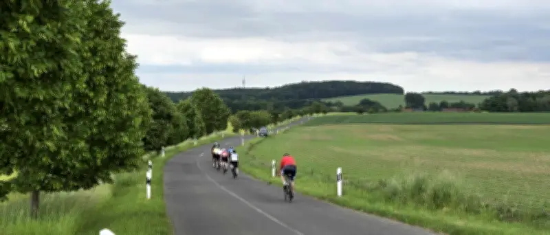 305 km Radtour: Selbstversuch mit Jetlag und Gewitter