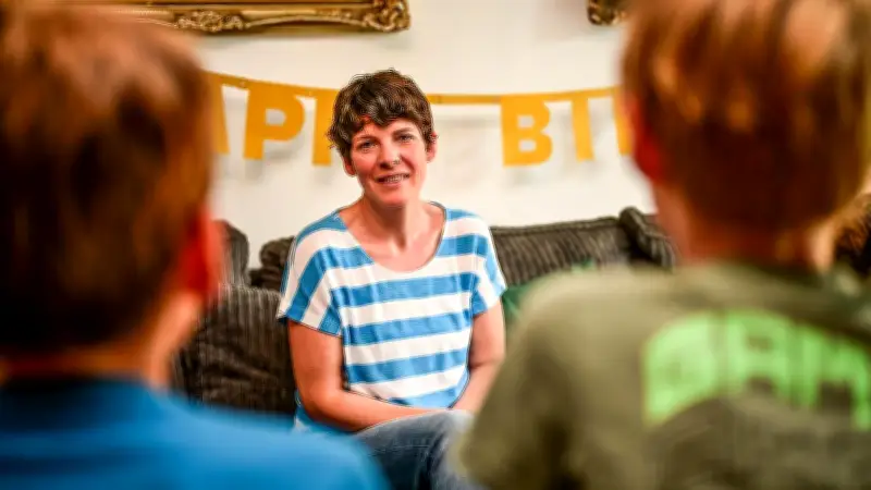ADHS in der Familie: Mutter packt aus – „Früher dachte ich, ich bin faul“