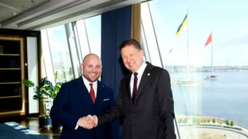 AfD-Reise zu Putin: Verrat westlicher Werte und Propagandadienst