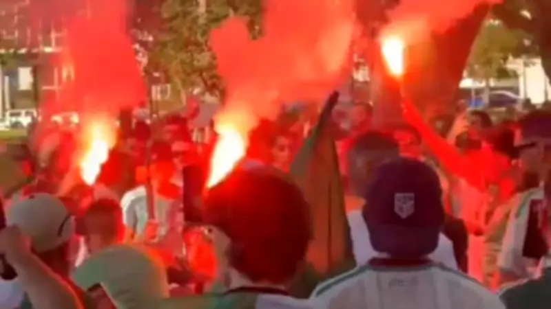 Algerische Fans sorgen mit Pyro-Chaos für Aufsehen bei WM in USA