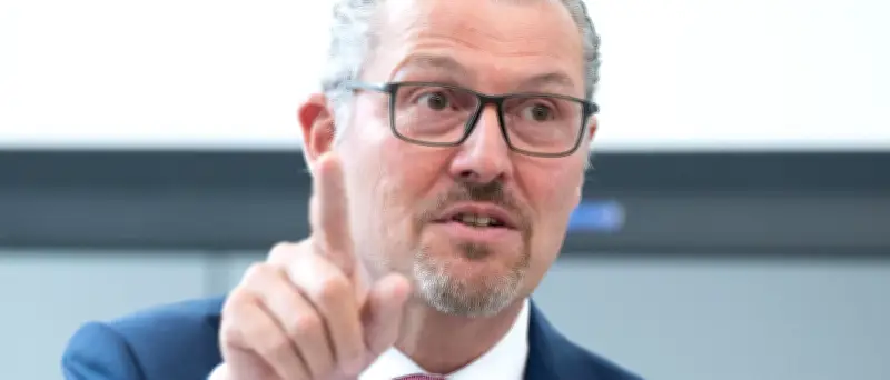 Arbeitgeber fordern Bremse bei Rentenerhöhungen – Dulger warnt vor Kostenexplosion
