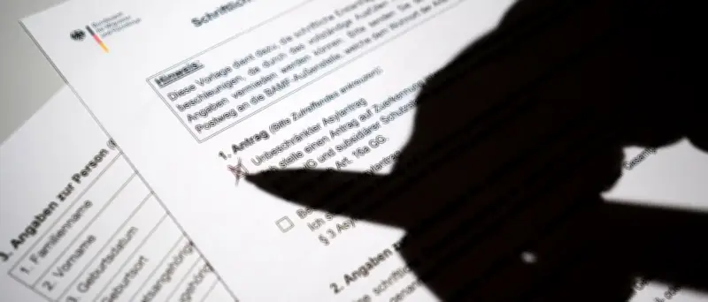 Asylerstanträge in Deutschland auf niedrigstem Stand seit 2020