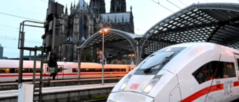 Bahnverkehr wegen Funkstörung bundesweit eingestellt