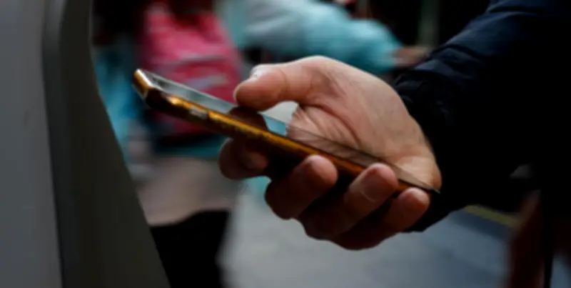Bargeld verliert erstmals an Beliebtheit: Studie zeigt digitalen Zahlungstrend
