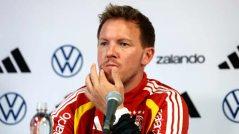 Bayern-Star im Krankenhaus: Nagelsmann verkündet Karl-Schock vor WM