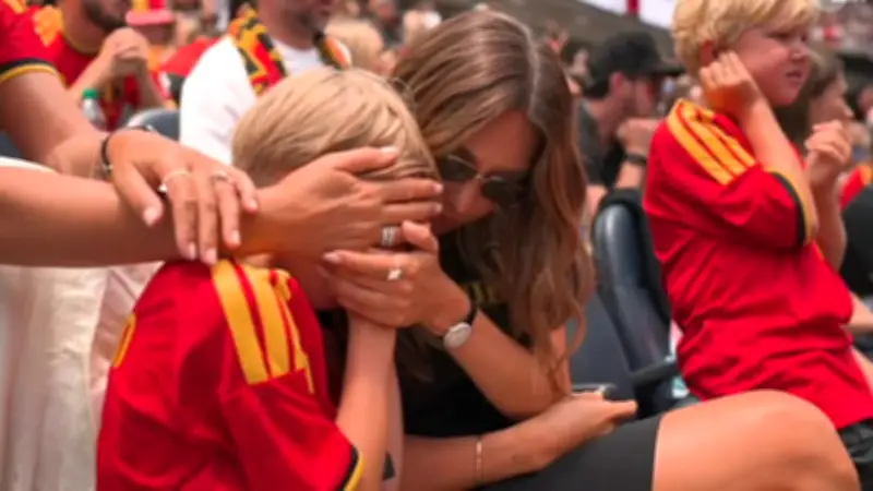 Belgien enttäuscht: 0:0 gegen Iran – De Bruyne-Sohn weint nach VAR-Entscheidung