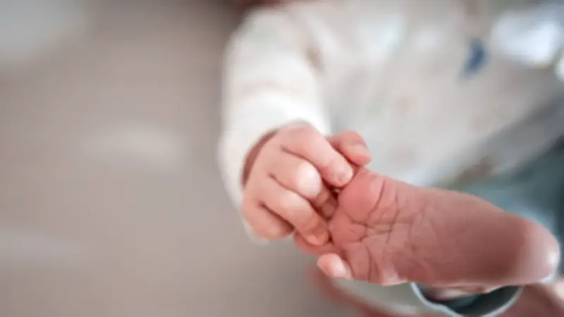Beliebteste Babynamen 2025: DAS sind die Trends