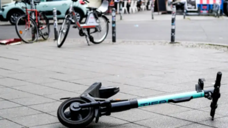 Berlin setzt auf E-Scooter trotz 23 Stunden Stillstand pro Tag
