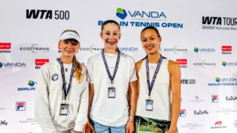 Berlin Tennis Open: Nachwuchstalente trotzen Unwetter und Regen