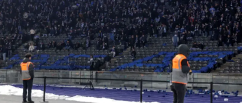 Berliner Polizist soll an Hooligan-Attacken im Olympiastadion beteiligt sein