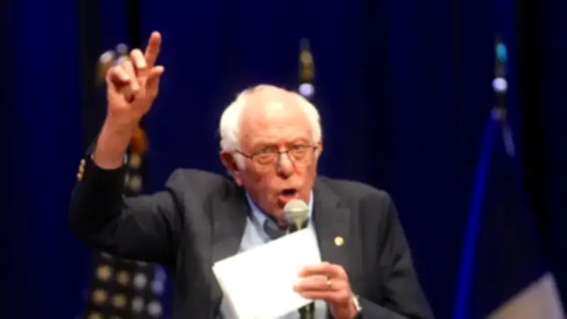 Bernie Sanders will KI-Konzerne teil-vergesellschaften