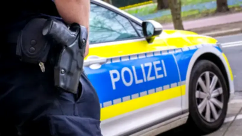 Betrunkener 19-Jähriger schläft auf fremdem Sofa in Zeven