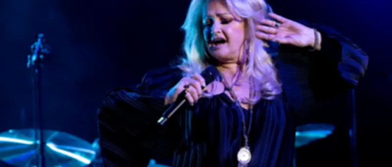 Bonnie Tyler wird 75: Fans sorgen sich um die Queen der Rockballaden