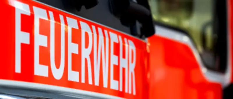 Brand in Berlin-Grunewald: Feuer im Dach einer Villa