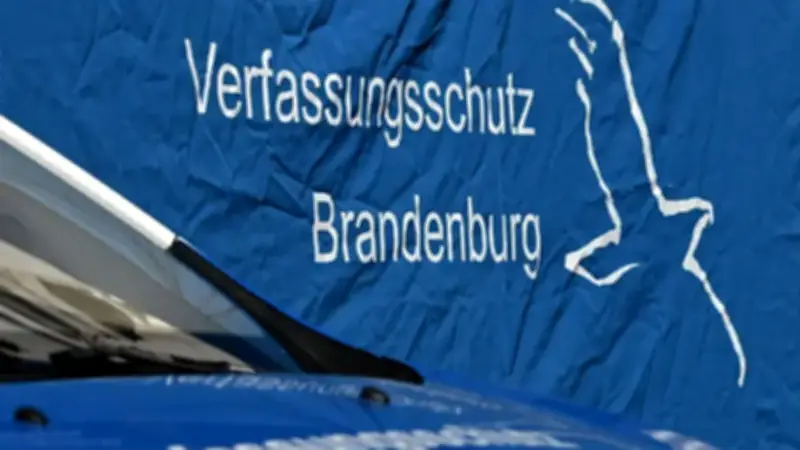 Brandenburgs Innenminister warnt vor Muslimbruderschaft