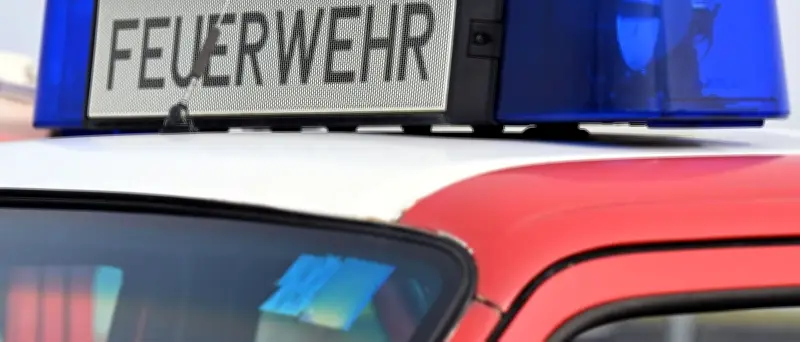 Brandkatastrophe in Friesack: Drei Tote in ausgebranntem Haus entdeckt