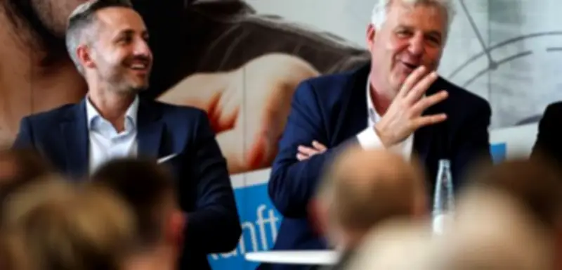 CDU und AfD in Sachsen-Anhalt: Kumpel-Foto sorgt für Wirbel im Wahlkampf