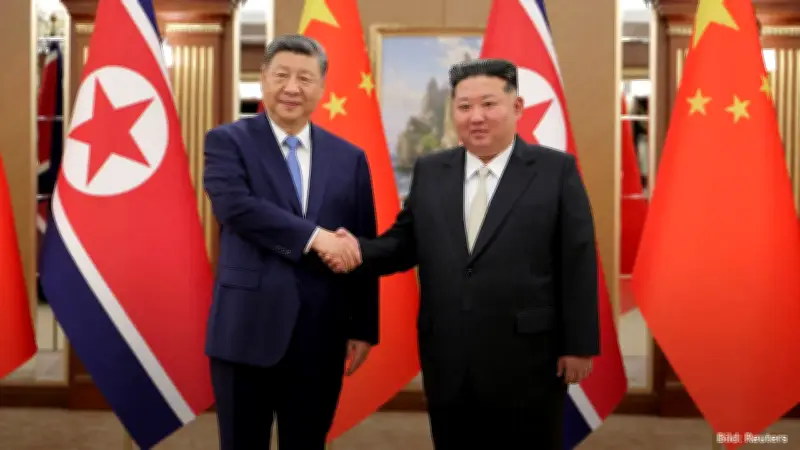 China und Nordkorea: Xi Jinping verspricht Kim Jong Un stärkere Partnerschaft