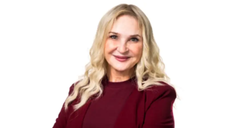Corinna Perrevoort: Reporterin mit Herz und Neugier im Norden