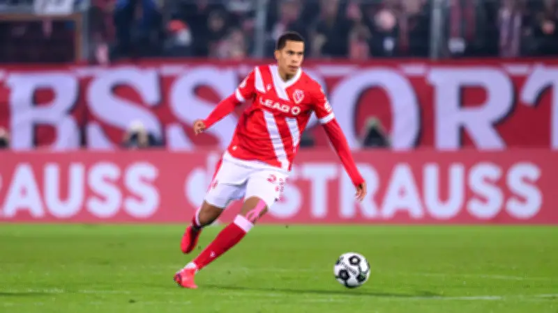 Cottbus-Verteidiger Awortwie-Grant wechselt ablösefrei zum SC Paderborn