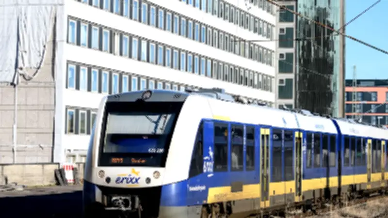 Dachsbau legt Bahn lahm: RB47-Strecke bis Donnerstag gesperrt