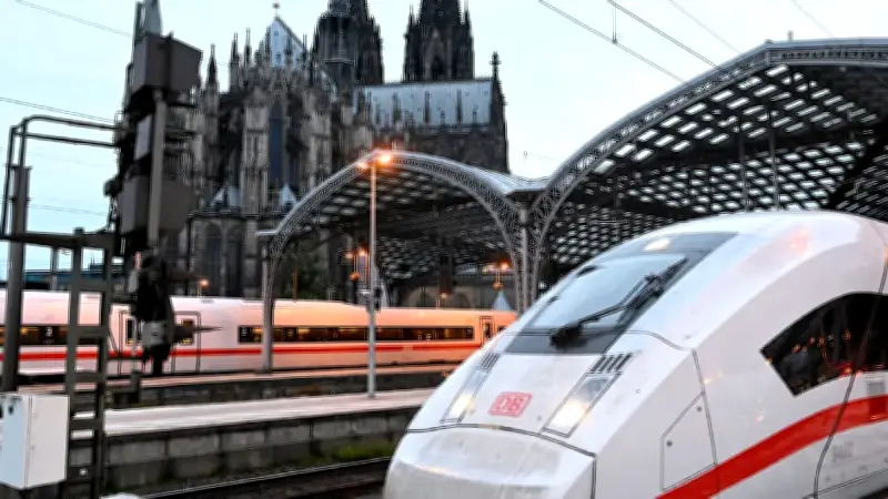 DB kämpft gegen Konkurrenz: Revolution im Fernverkehr