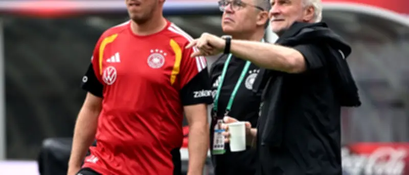 DFB-Chef Rettig: Messer am Hals vor Paraguay-Spiel