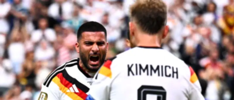 DFB-Offensive begeistert, Defensive sorgt für Sorgen