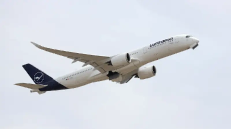 DFB-Stars zocken im WM-Flieger: So landete die Nationalelf in Chicago