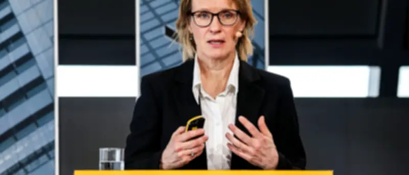 DHL verliert Finanzchefin Melanie Kreis – Australier Joe Joseph wird Nachfolger