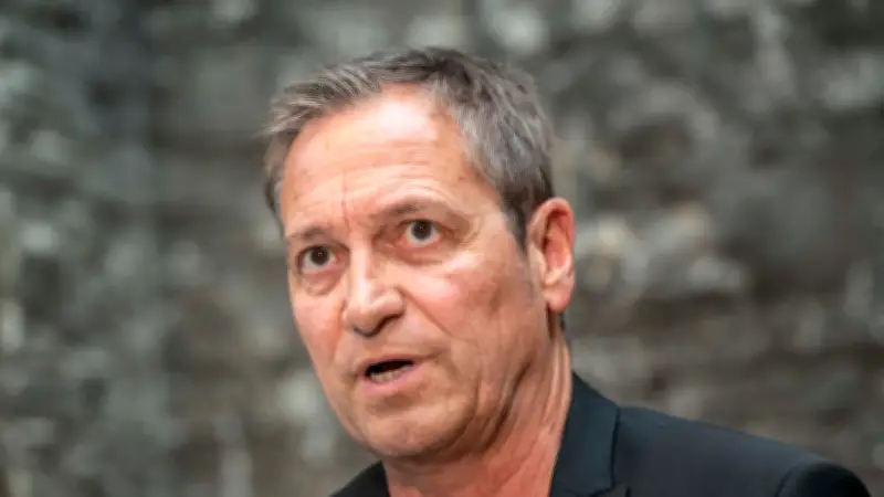 Dieter Nuhr sorgt mit Witz über Femizide für Empörung in der ARD
