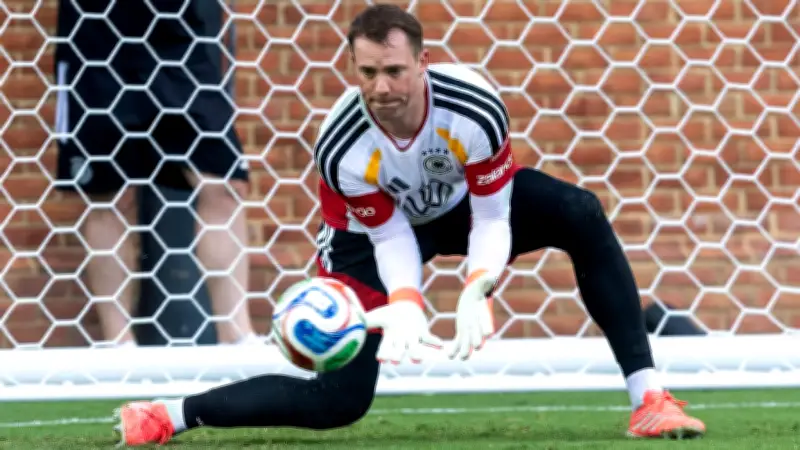 Dino Zoff traut Manuel Neuer WM-Titel mit 40 zu
