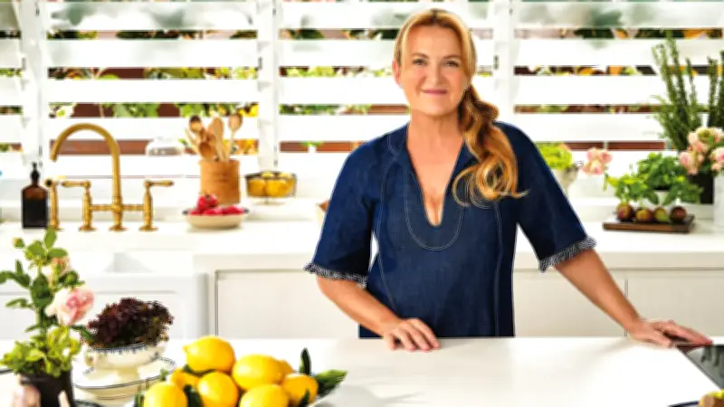 Donna Hay: Neue Rezepte für den Sommer mit Zitronen und Meersalz