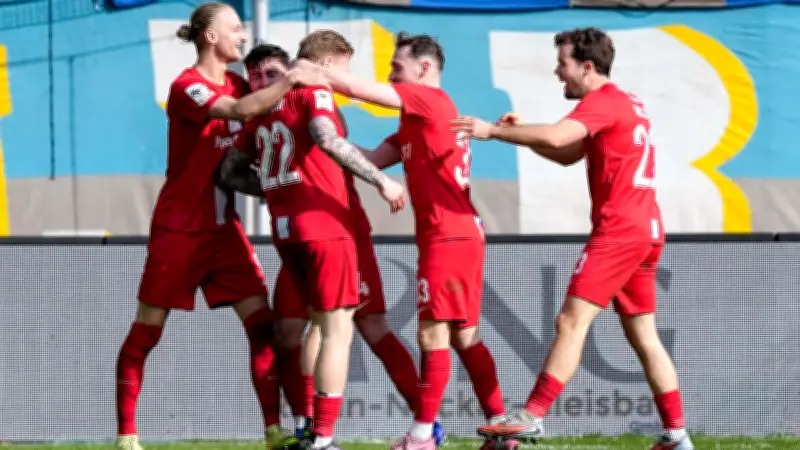 Dorfklub feiert Rettungs-Wunder nach 1860-Katastrophe