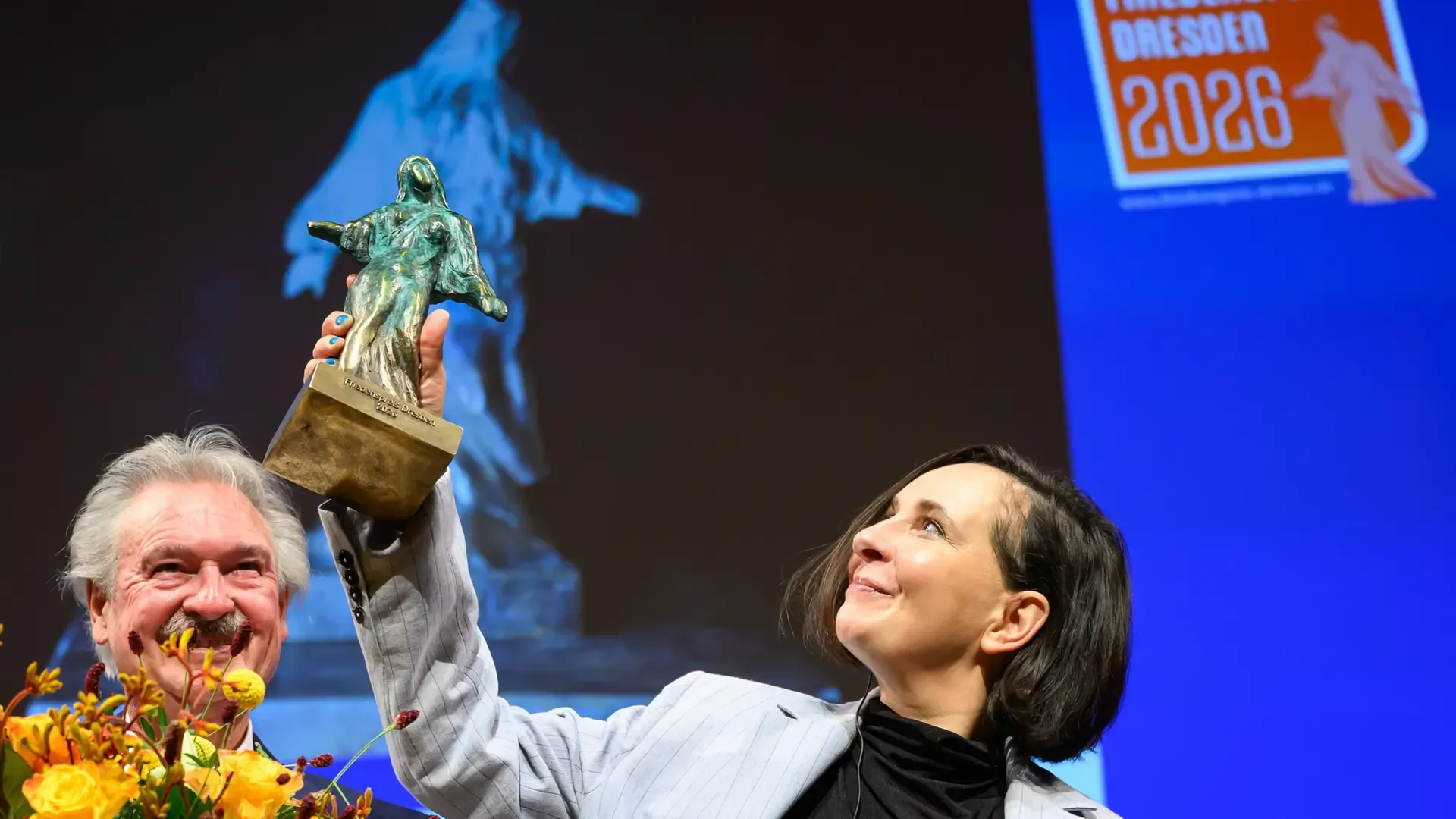 Friedenspreis Dresden 2026 an polnische Aktivistin Klementyna Suchanow verliehen