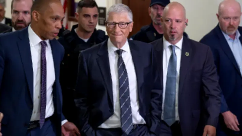 Dritte Affäre: Bill Gates vor US-Kongress zu Epstein-Kontakten
