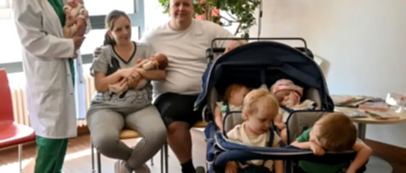 Drittes Mal Zwillinge: Bayerische Familie im Babyglück