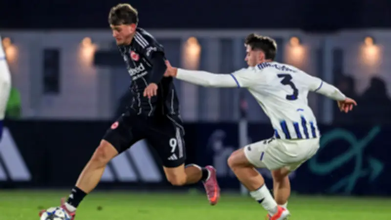 Eintracht Frankfurt: Talente-Grummeln – Kein Durchbruch aus dem eigenen Nachwuchs