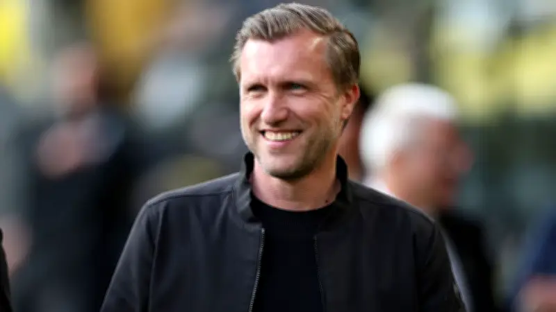 Eintracht Frankfurt verpflichtet Offenbach-Profi: Transfer-Hammer am Main