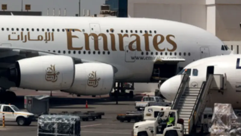 Emirates hält trotz Iran-Krieg und Kerosinkrise an vollem Flugprogramm fest