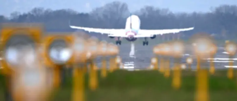 EU einigt sich auf neue Flugpassagierrechte: Handgepäck-Preis muss inklusive sein