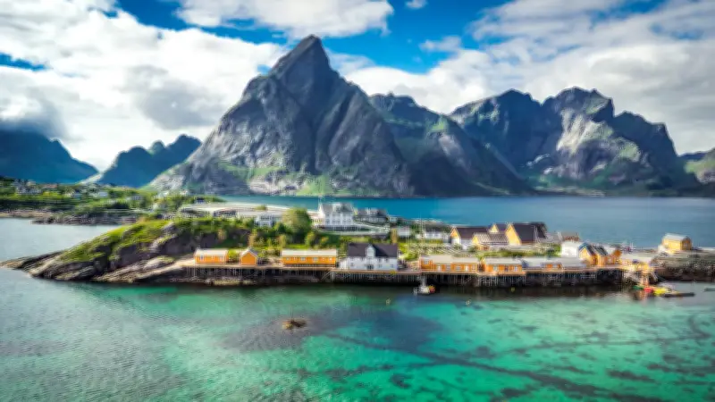Europas schönste Orte: Ohridsee, Fairy Pools, Lofoten – 10 Tipps