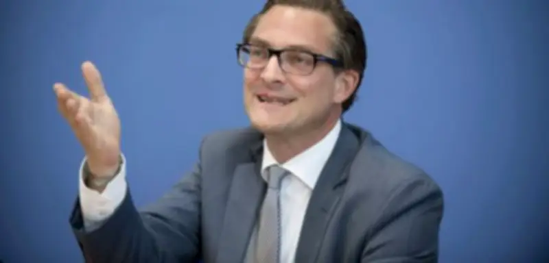 Ex-Merkel-Berater soll Image von Wirtschaftsministerin Reiche retten